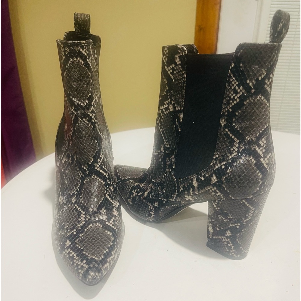 Women  Fashion Boot